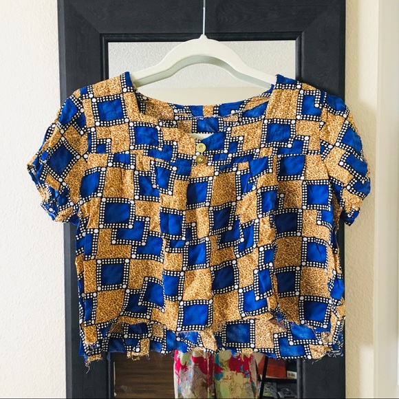 🏵Vintage🏵 Animal Print Crop Top - Picture 4 of 6